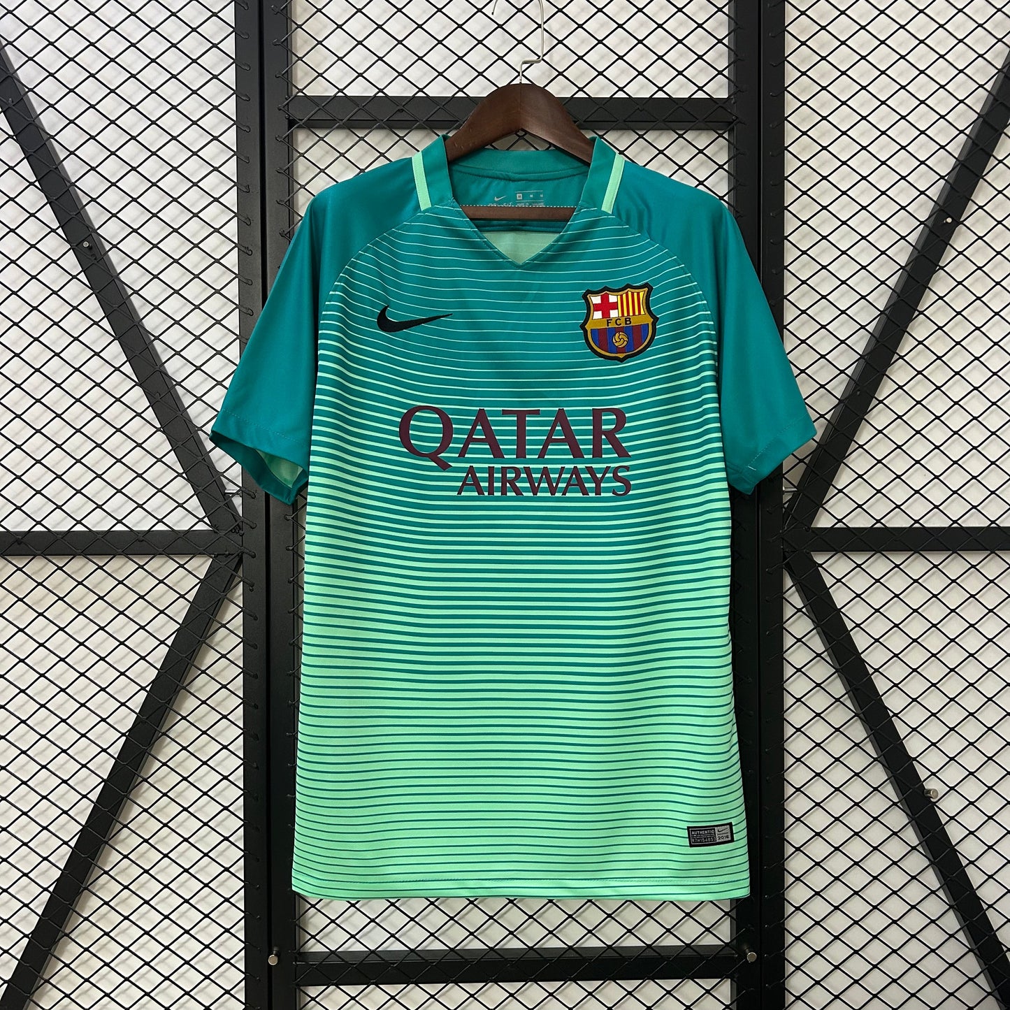 BARCELONA II 16/17 HOMBRE (RETRO)